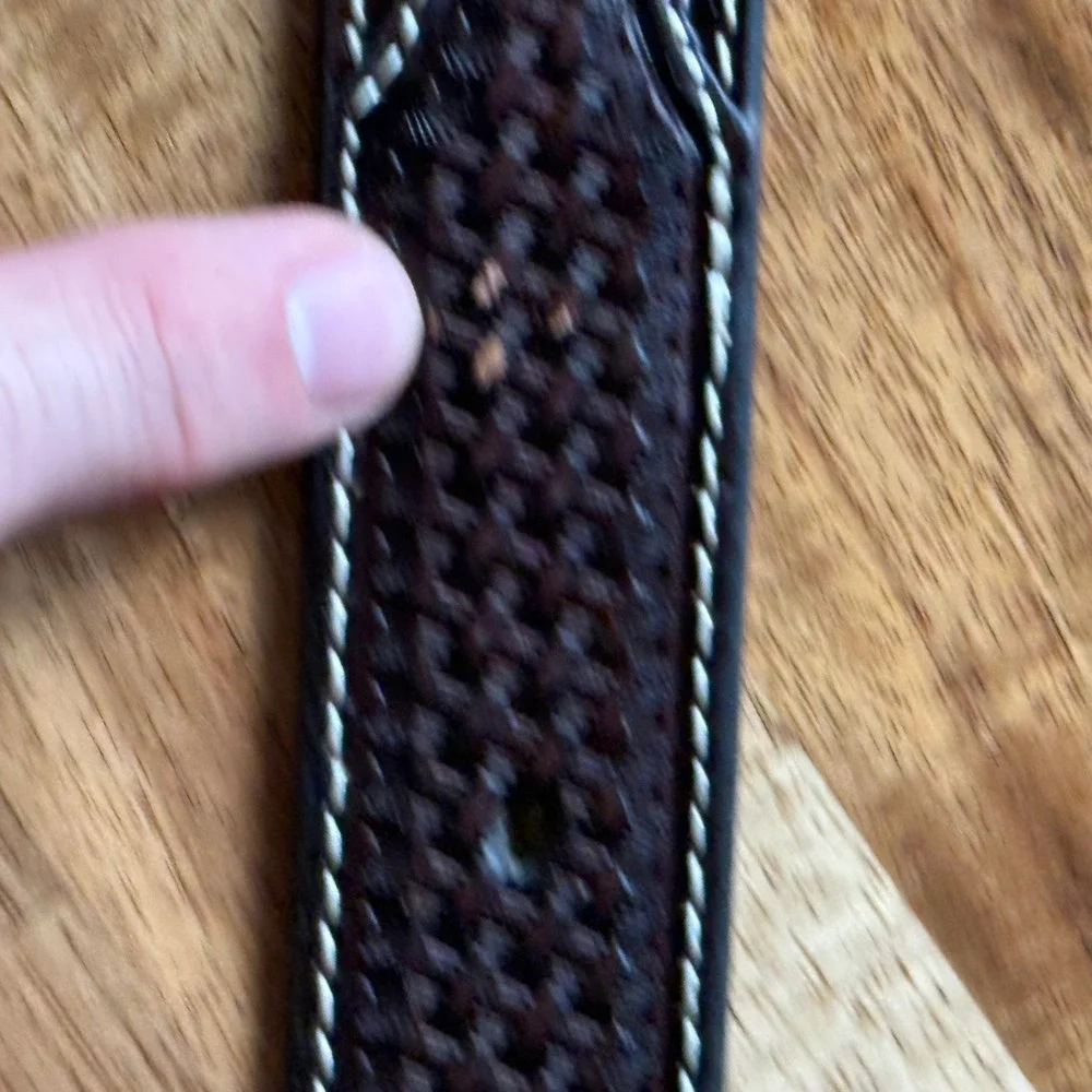 Cavenders Kids Brown Leather Western Belt Cross Studs Basketweave‎ Sz 22 9600802